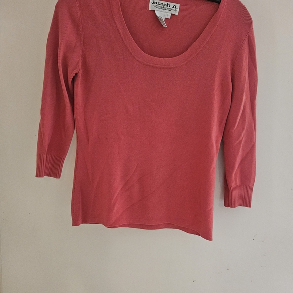 Joseph A. Pink Sweater - Picture 1 of 5
